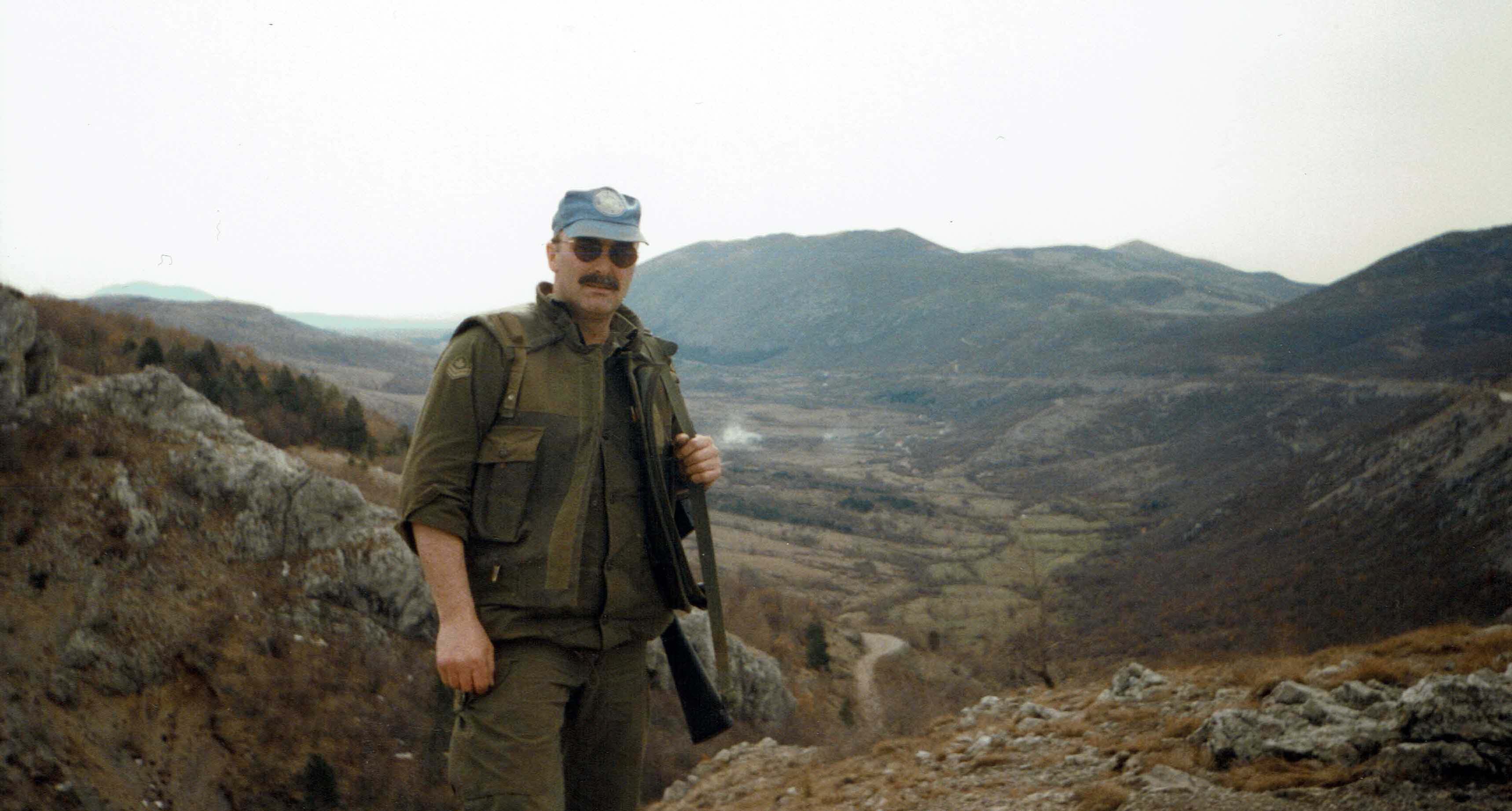 Photo de moi, En Ex-Yougoslavie « quelque part en Croatie » Op-Harmony 1993. UN Mission Maintien de la Paix.